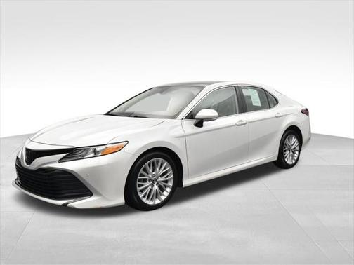 2019 Toyota Camry XLE