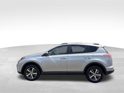2018 Toyota RAV4 XLE Premium