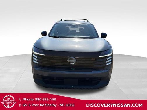 Gun Metallic 2026 Nissan Kicks SR