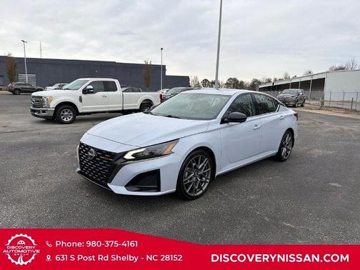 2023 Nissan Altima 2.0 SR