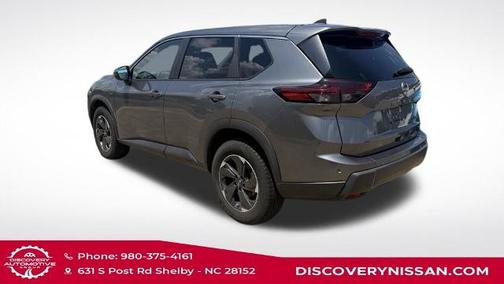 Gun Metallic 2024 Nissan Rogue SV