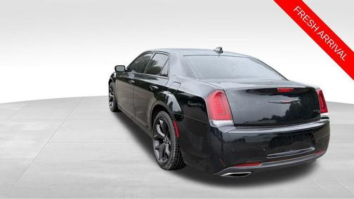 2021 Chrysler 300 S