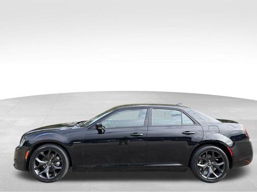 2021 Chrysler 300 S