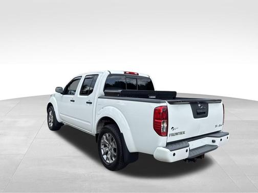 2021 Nissan Frontier SV