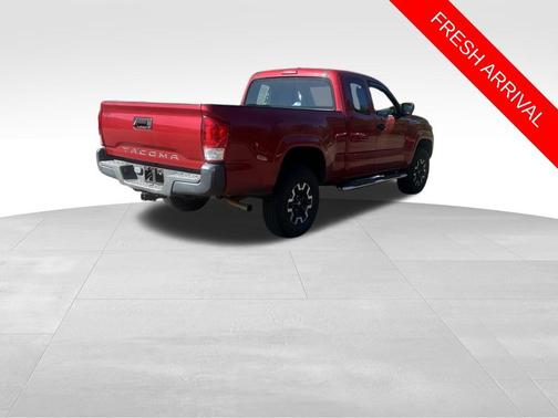 2017 Toyota Tacoma SR