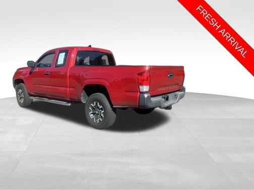 2017 Toyota Tacoma SR