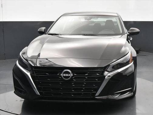 2025 Nissan Altima S FWD