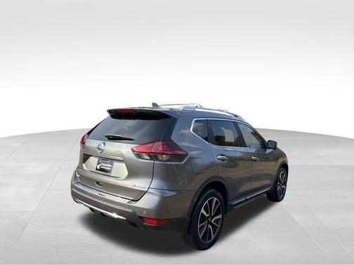 2020 Nissan Rogue SL