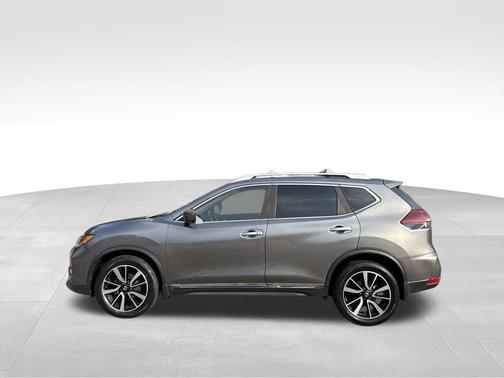 2020 Nissan Rogue SL