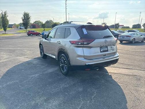 2025 Nissan Rogue Platinum