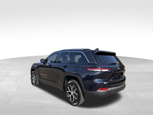 2023 Jeep Grand Cherokee Limited X