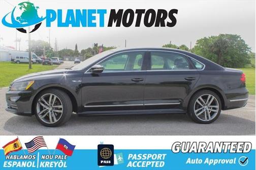 2017 Volkswagen Passat 1.8T R-Line