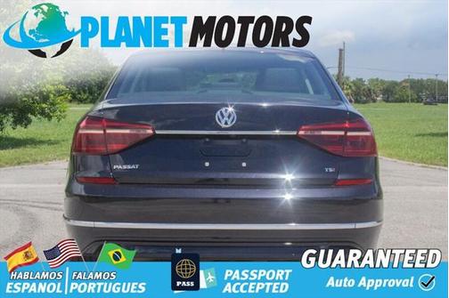 2017 Volkswagen Passat 1.8T R-Line