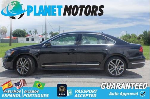 2017 Volkswagen Passat 1.8T R-Line