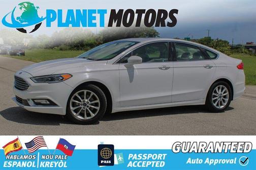 2017 Ford Fusion SE