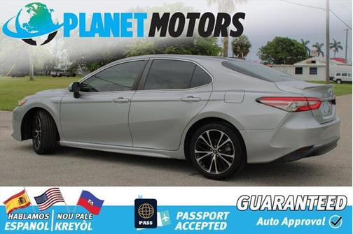 2018 Toyota Camry SE