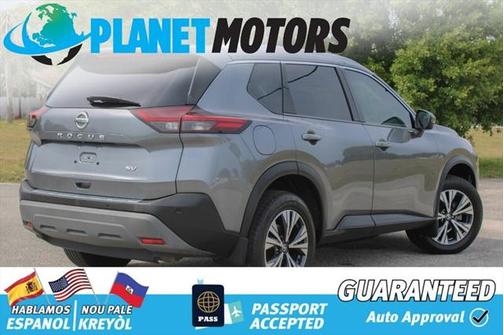 2021 Nissan Rogue SV