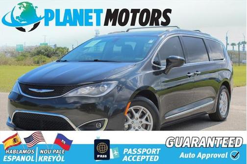 2020 Chrysler Pacifica Touring L