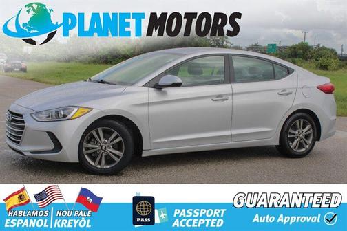 2017 Hyundai ELANTRA SE