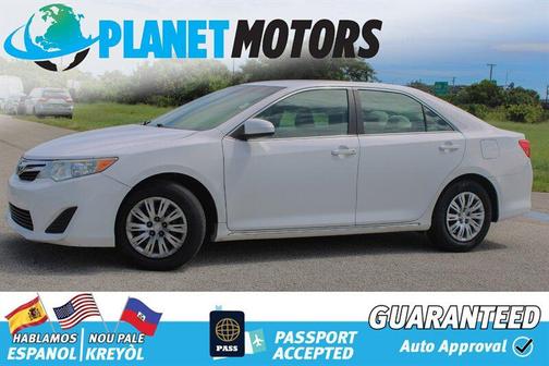 2014 Toyota Camry LE