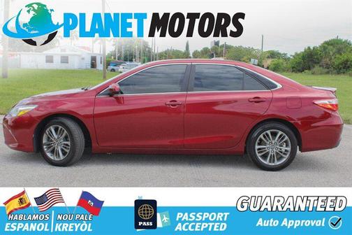 2017 Toyota Camry SE