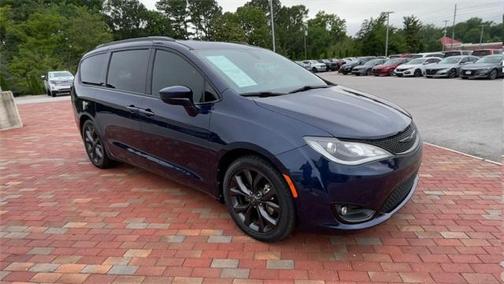 2018 Chrysler Pacifica Touring Plus