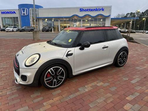 2017 MINI Hardtop John Cooper Works