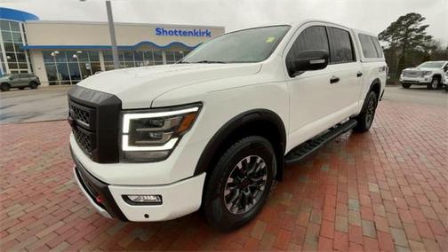 2023 Nissan Titan PRO-4X