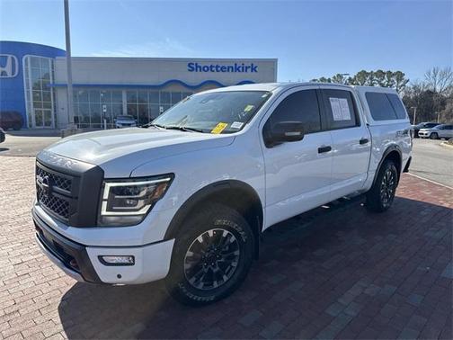 2023 Nissan Titan PRO-4X