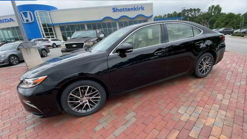 Obsidian Black 2016 Lexus ES 350 Base