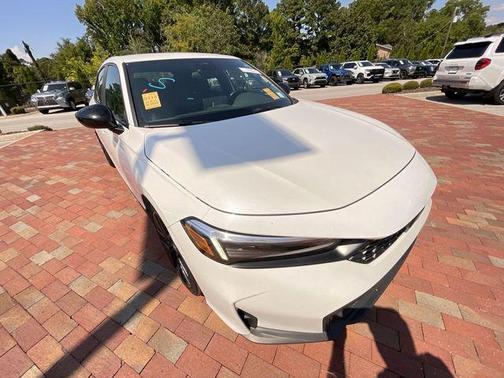 White 2025 Honda Civic Sport