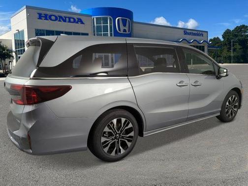 Solar Silver Metallic 2026 Honda Odyssey Elite