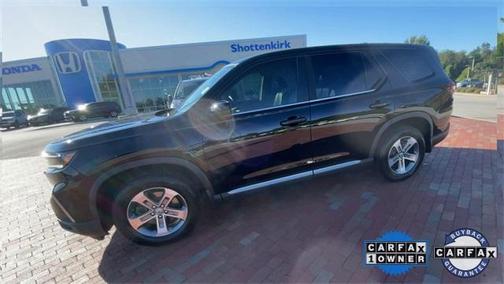 2023 Honda Pilot EX-L 8-Passenger