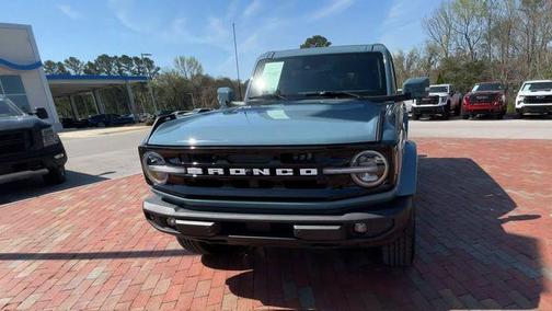 2023 Ford Bronco Outer Banks