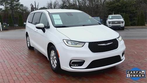 2023 Chrysler Pacifica Touring