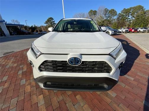 2023 Toyota RAV4 Hybrid XLE Premium