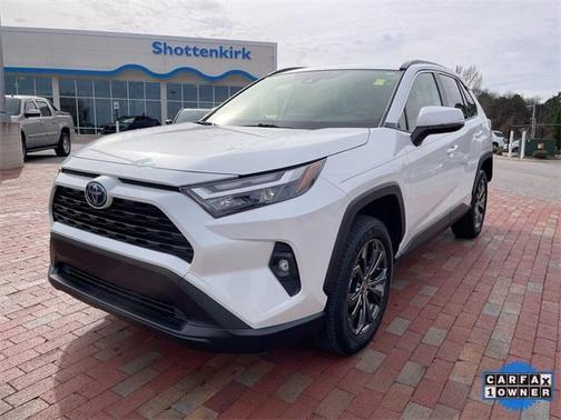 2023 Toyota RAV4 Hybrid XLE Premium
