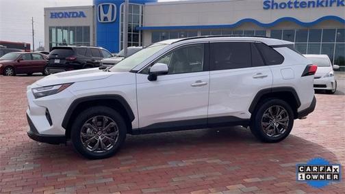 2023 Toyota RAV4 Hybrid XLE Premium