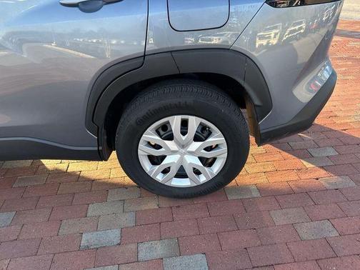 2024 Toyota Corolla Cross L
