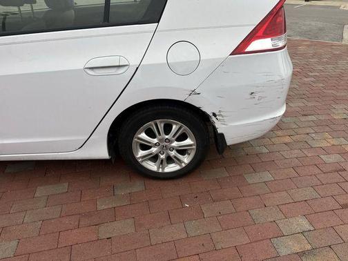 White 2010 Honda Insight EX