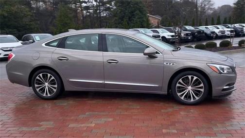 2017 Buick LaCrosse Essence