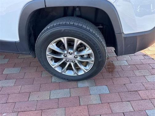 2021 Jeep Cherokee Latitude Plus