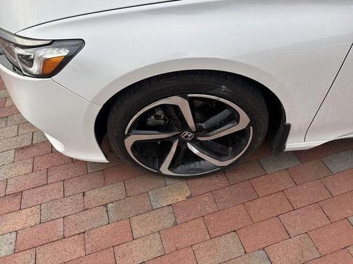 2018 Honda Accord Sport 2.0T