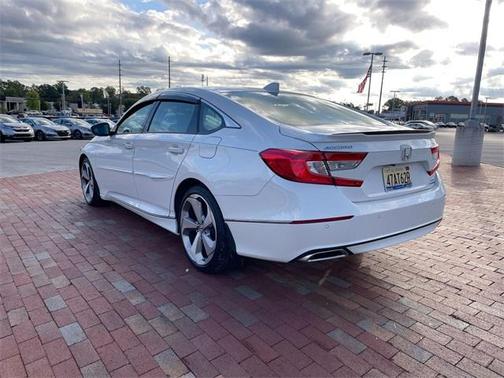 2018 Honda Accord Touring 2.0T