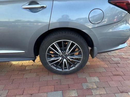 2017 INFINITI QX60 Base