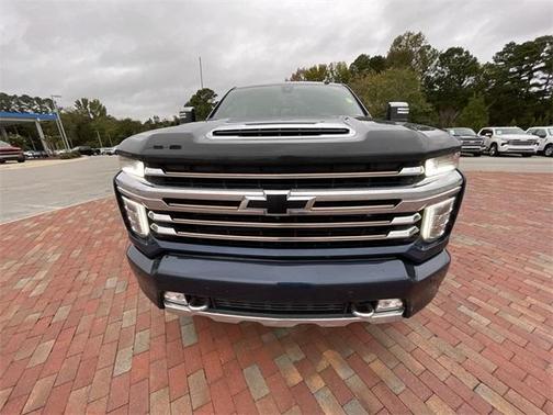 2022 Chevrolet Silverado 2500 High Country