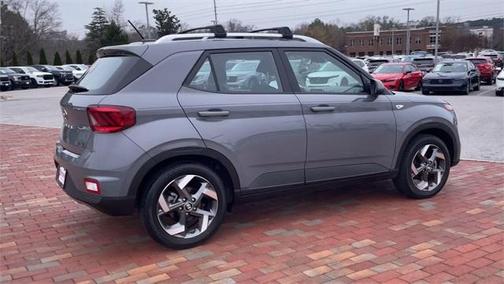 2023 Hyundai VENUE SEL