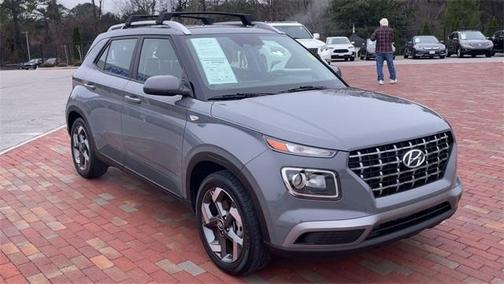 2023 Hyundai VENUE SEL