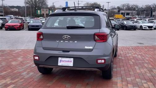 2023 Hyundai VENUE SEL