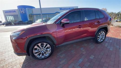 2023 Toyota RAV4 XLE Premium